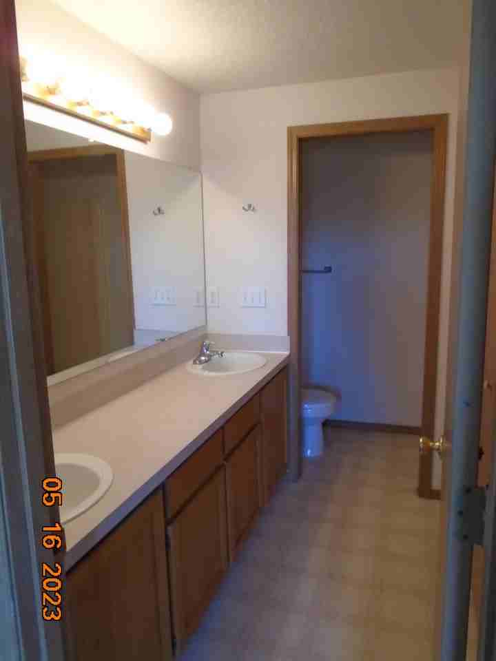 382 Shamrock St #382 - Photo 6 of 21