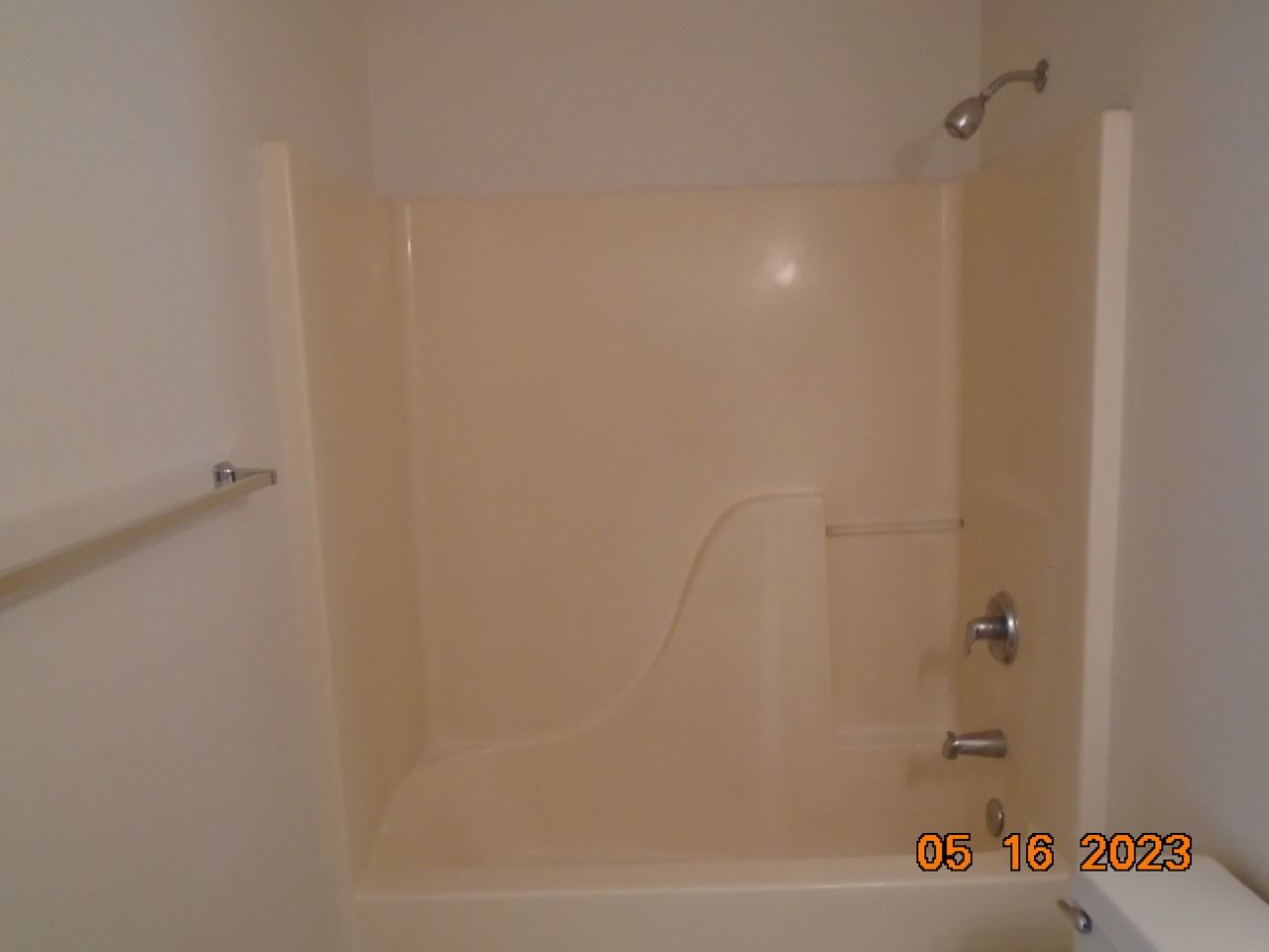 382 Shamrock St #382 - Photo 3 of 21