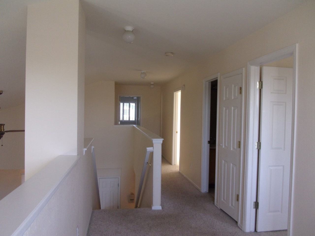 2235 Ashwood Pl - Photo 2 of 30