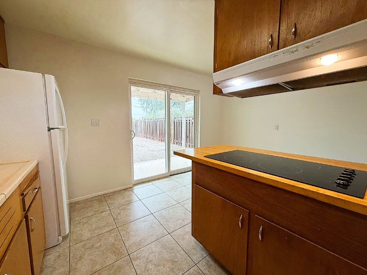 12243 N 112th Ln - Photo 7 of 18