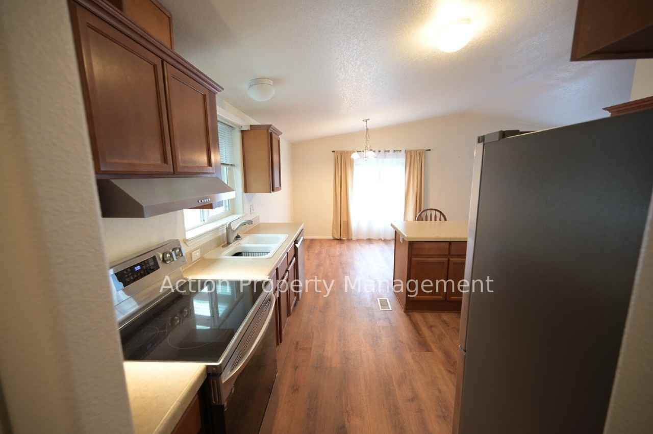 42 Heather Cir - Photo 7 of 25