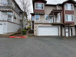 featured image of 10779 Sw Canterbury Ln #101