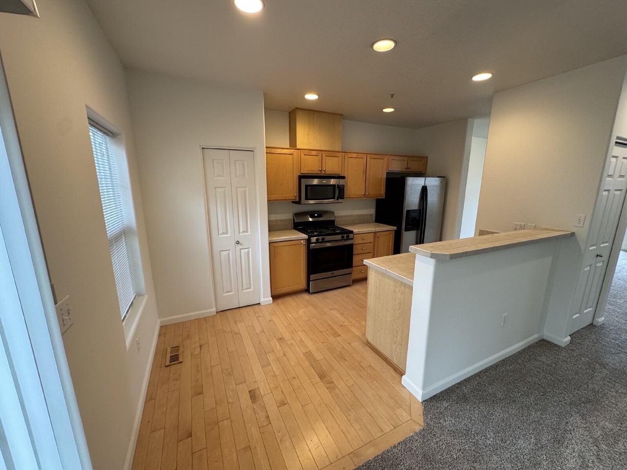 10779 Sw Canterbury Ln #101 - Photo 4 of 17