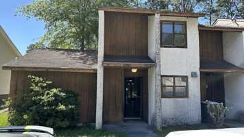 featured image of 901 Brett Dr