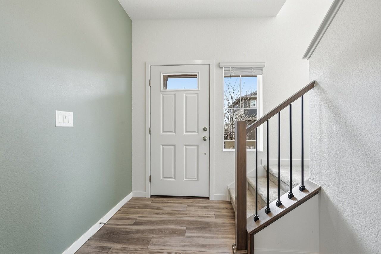 2631 Silverheels Dr - Photo 4 of 35