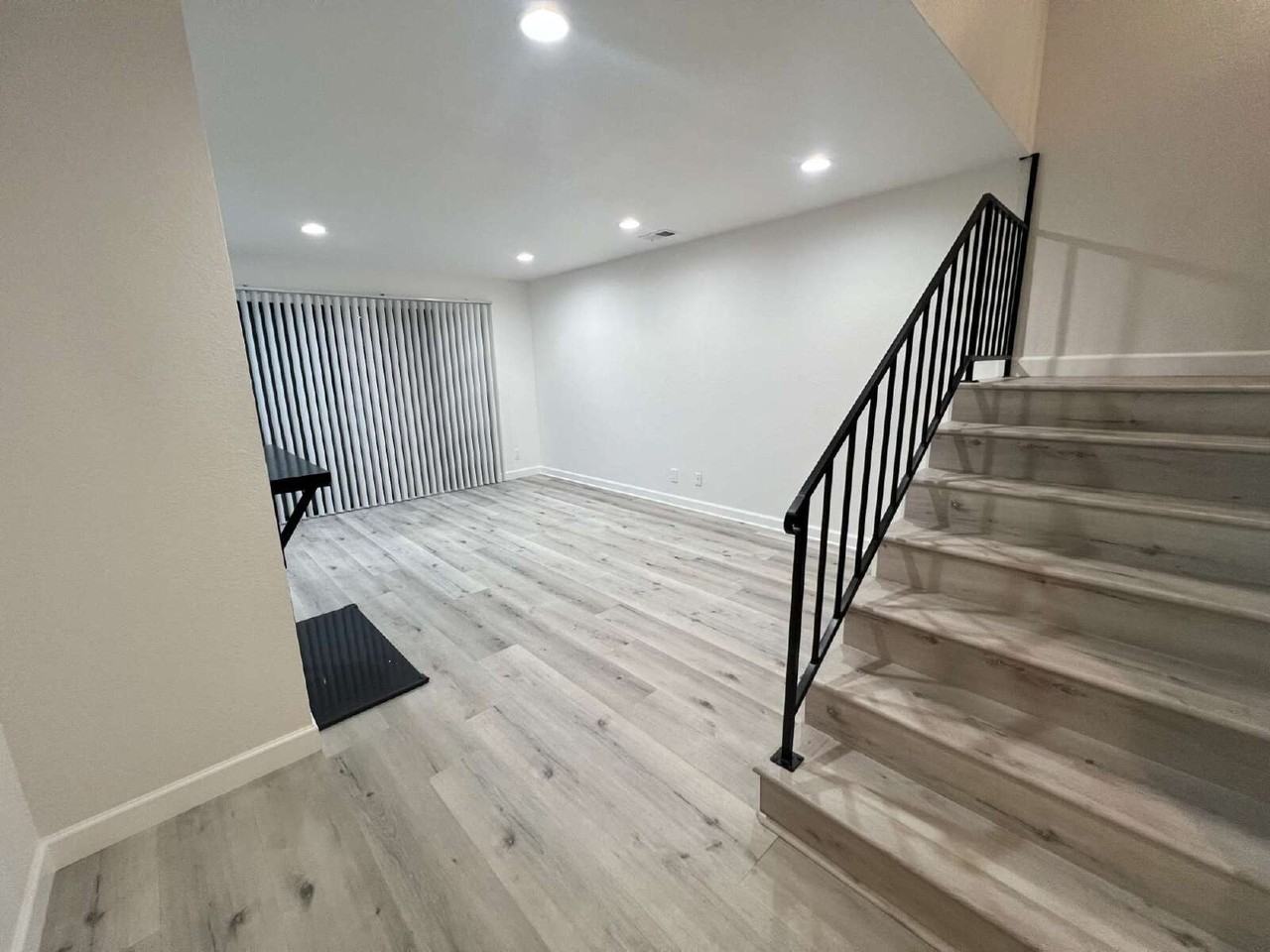 1492 Douglas St - Photo 2 of 40