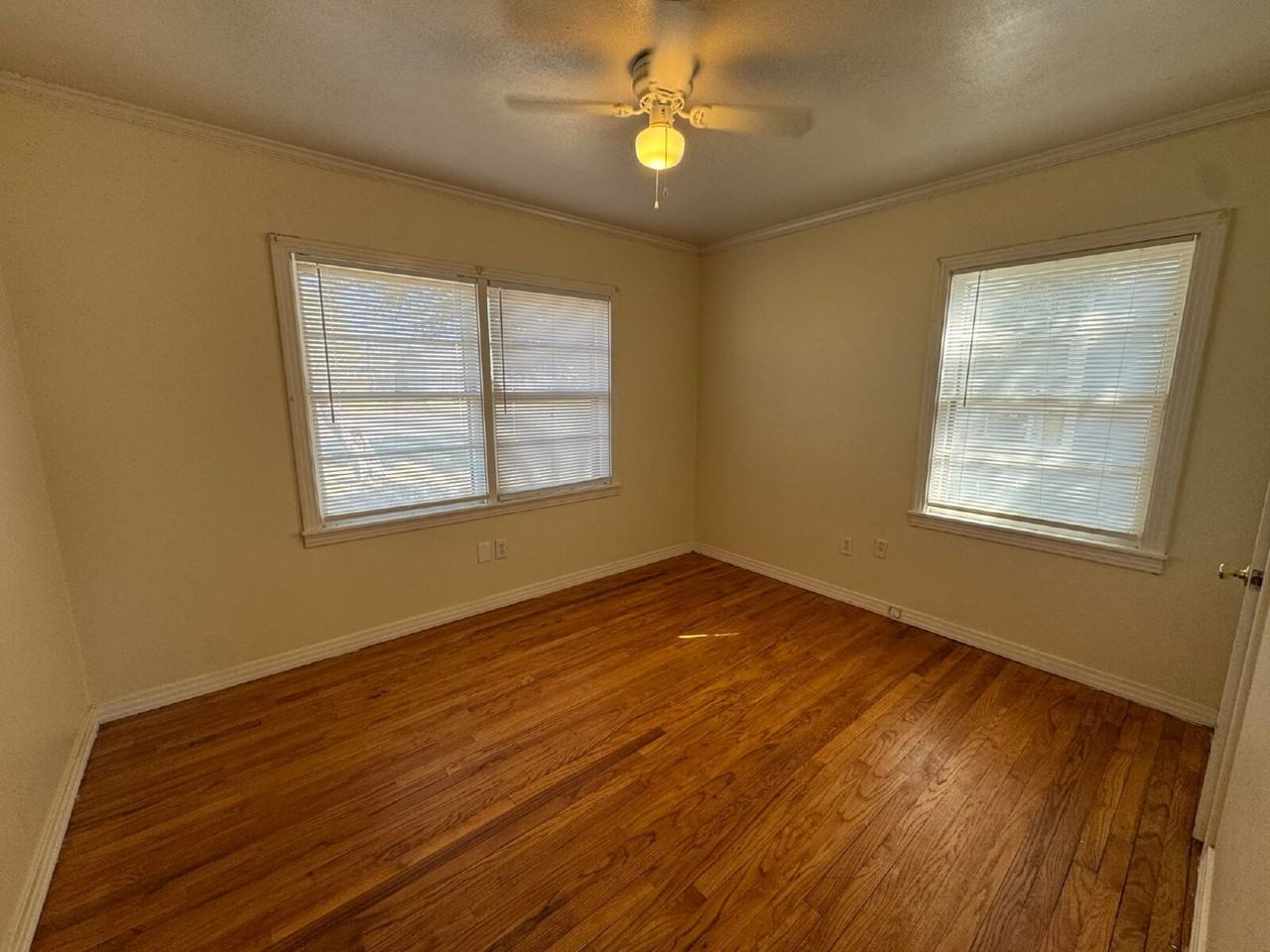 2011 38th St - Photo 7 of 7