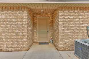 1917 Langford Ave - Photo 1 of 1