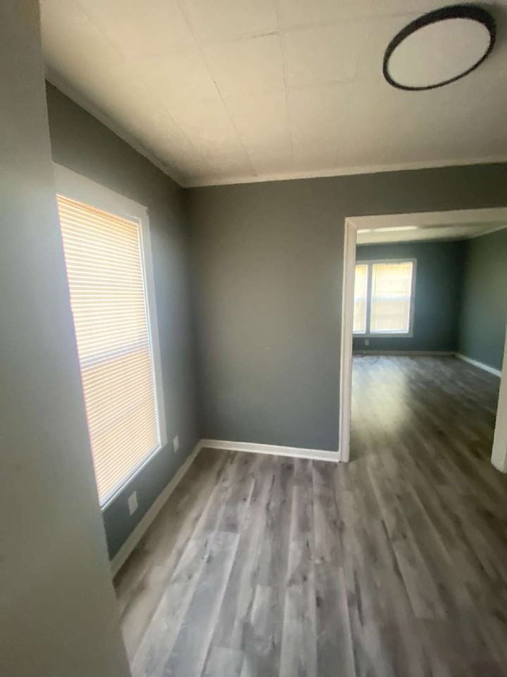 2310 W 25th Ave - Photo 5 of 9