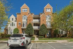 featured image of 1304 Garden Wall Cir #F
