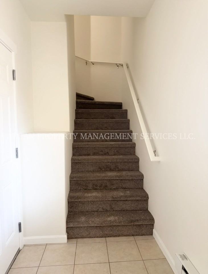 10871 Sw Canterbury Ln - Photo 4 of 32