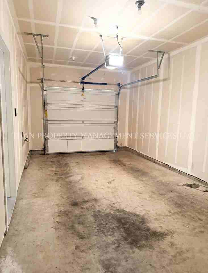 10871 Sw Canterbury Ln - Photo 6 of 32