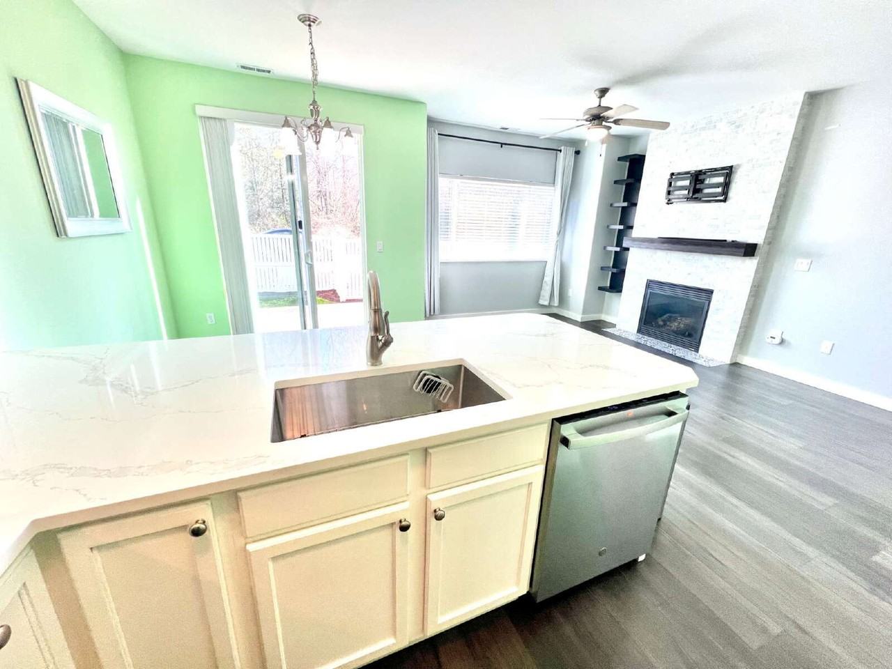 6534 127th Street Ct E - Photo 5 of 16