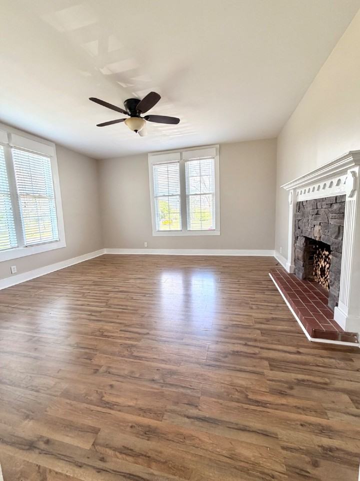 1316 Broad St - Photo 6 of 15