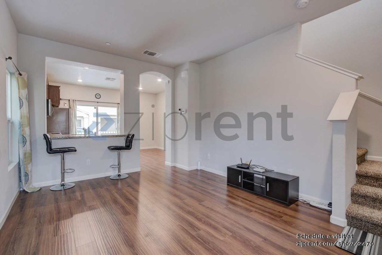 8159 Laurel Willow Ln - Photo 3 of 18