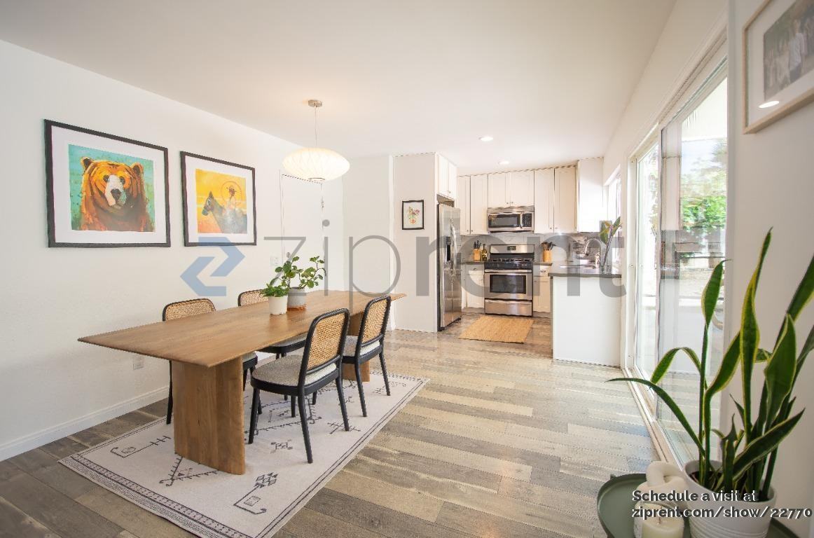 189 Calle Guernica - Photo 4 of 18