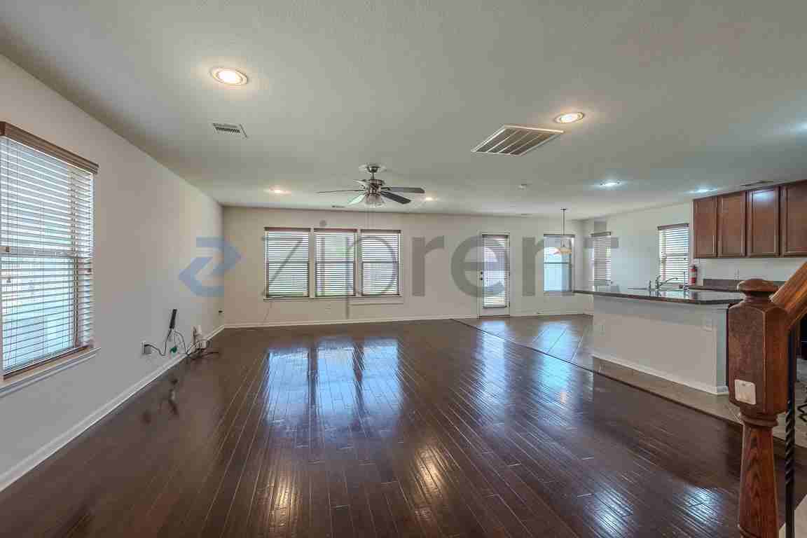 2730 Volute Ct - Photo 6 of 17