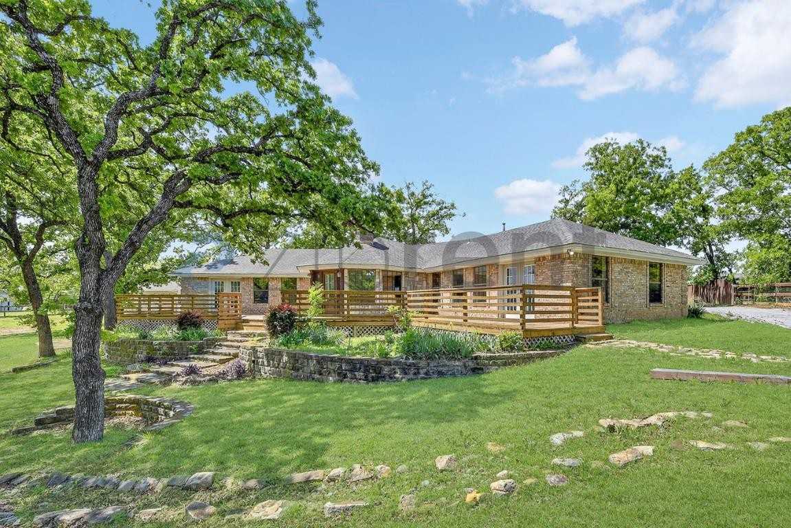 3901 High Rd - Photo 2 of 42