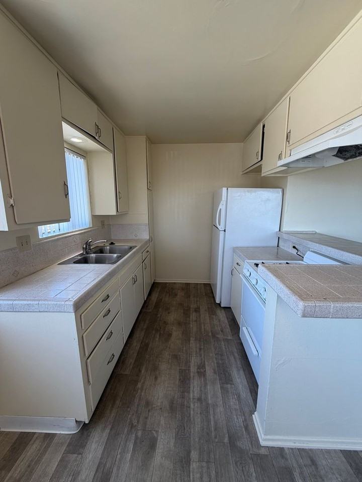 ATLANTIC2248 - Photo 6 of 46