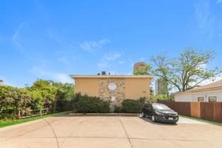 1400 N Austin St. - Photo 1 of 1