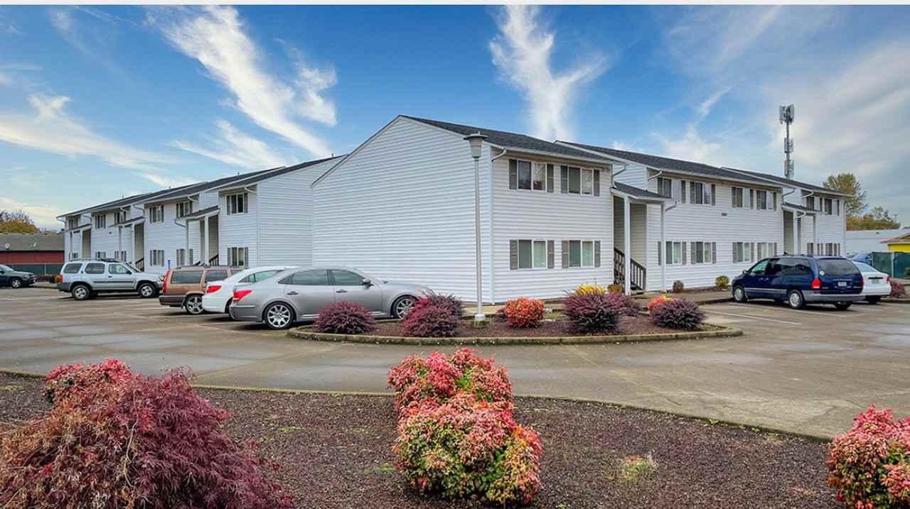 #359 KINGS POINTE - Photo 6 of 7