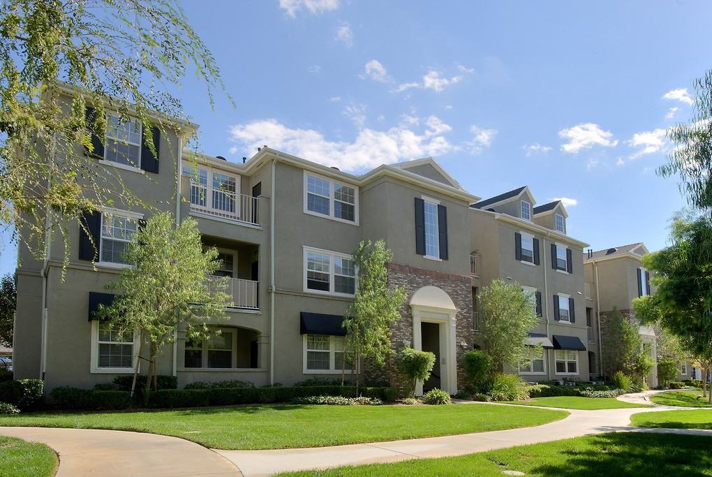 Bridgeport Coast - Photo 6 of 49