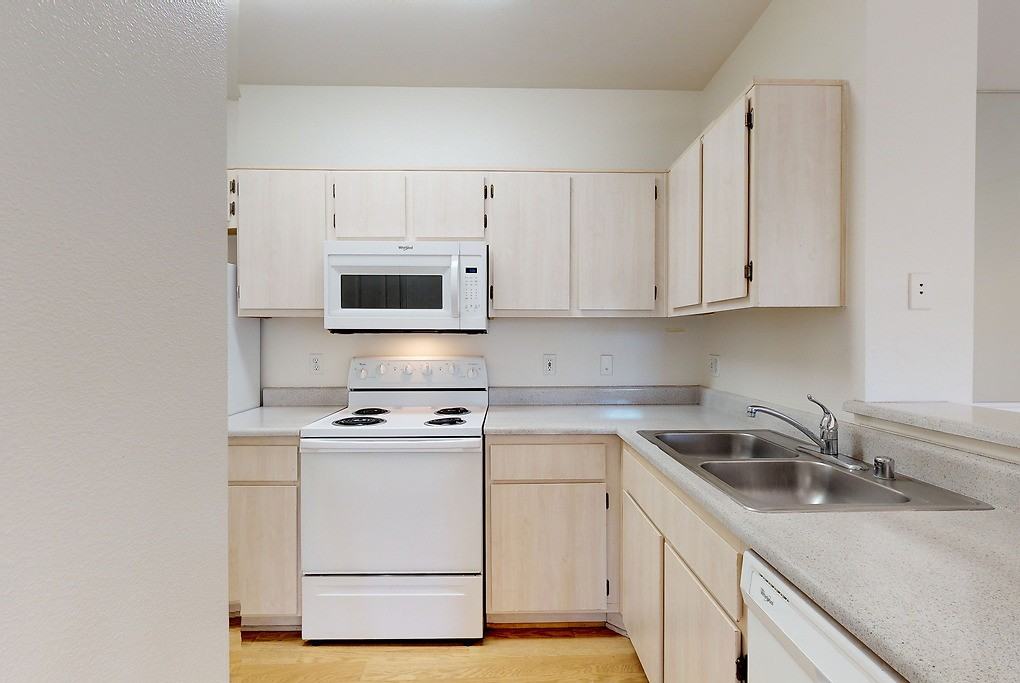 Cortesia at Rancho Santa Margarita - Photo 6 of 34