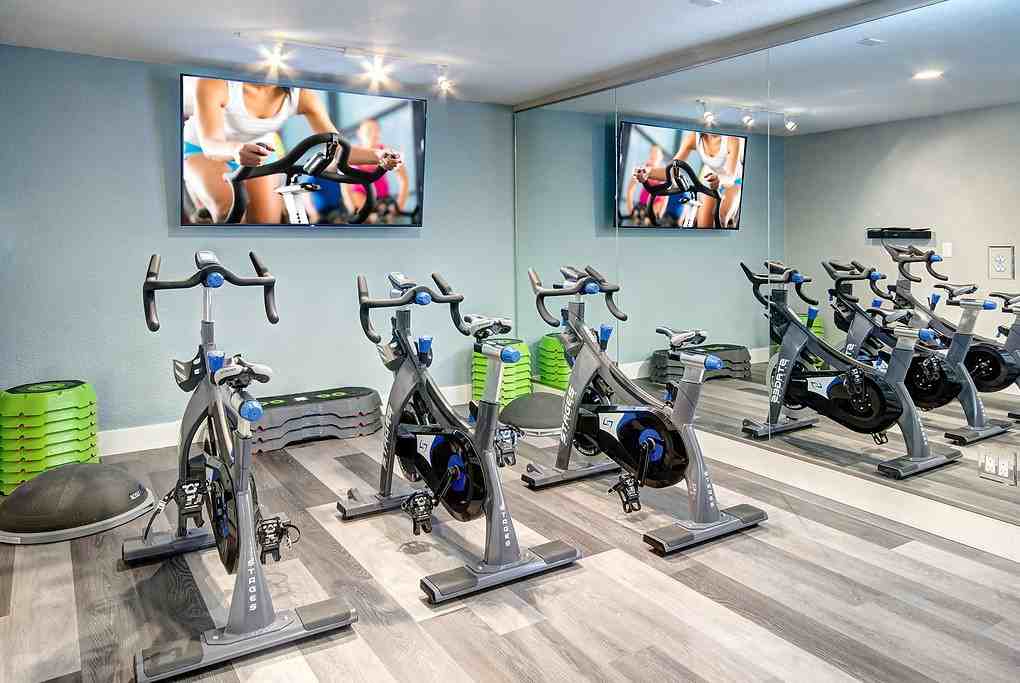 Martha Lake - Photo 2 of 35