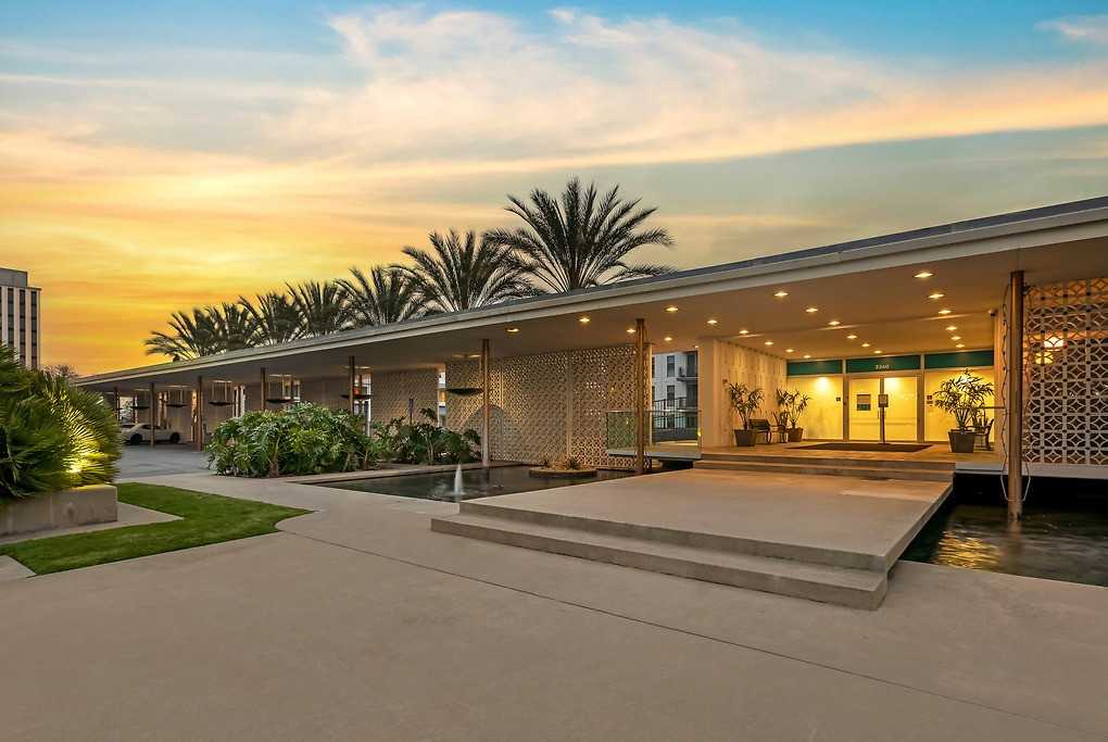 The Stuart at Sierra Madre Villa - Photo 2 of 50