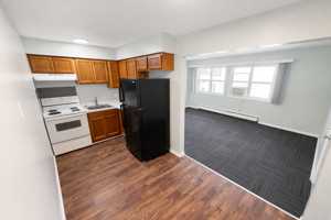 featured image of 3315 E 15th St