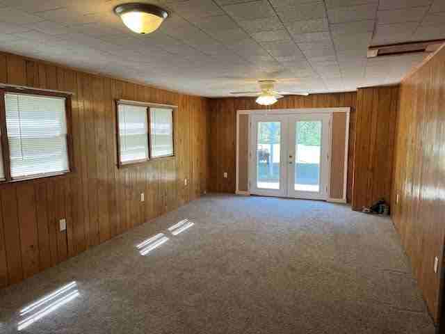 811 Blanton St - Photo 6 of 16