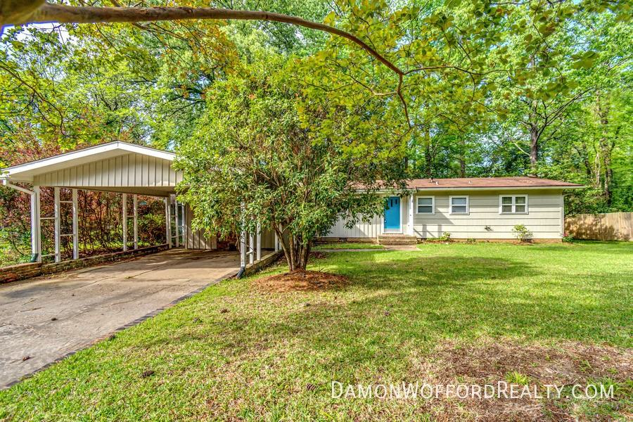 1827 Parkridge Dr - Photo 2 of 50