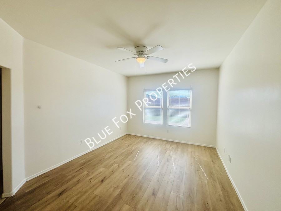 10232 N Crooked Peak Trl - Photo 5 of 19