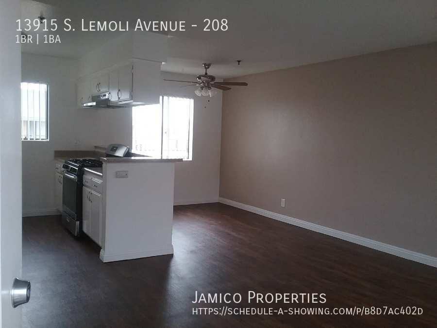 13915 Lemoli Ave #208 - Photo 7 of 14