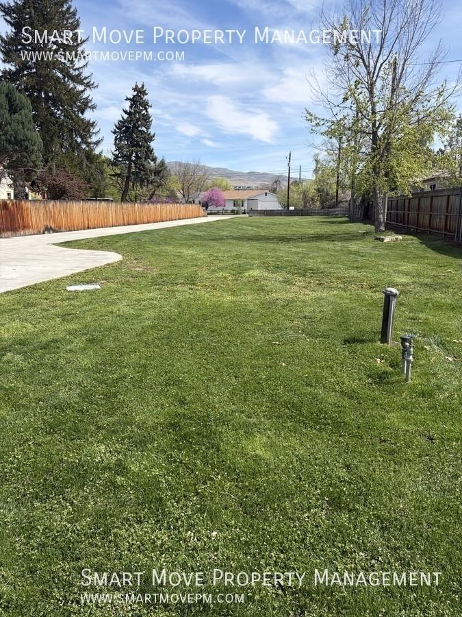 2311 S Gekeler Ln - Photo 6 of 29