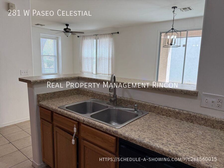 281 W Paseo Celestial - Photo 7 of 24