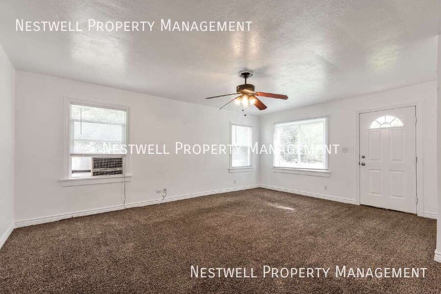 1350 W 600 S - Photo 3 of 21