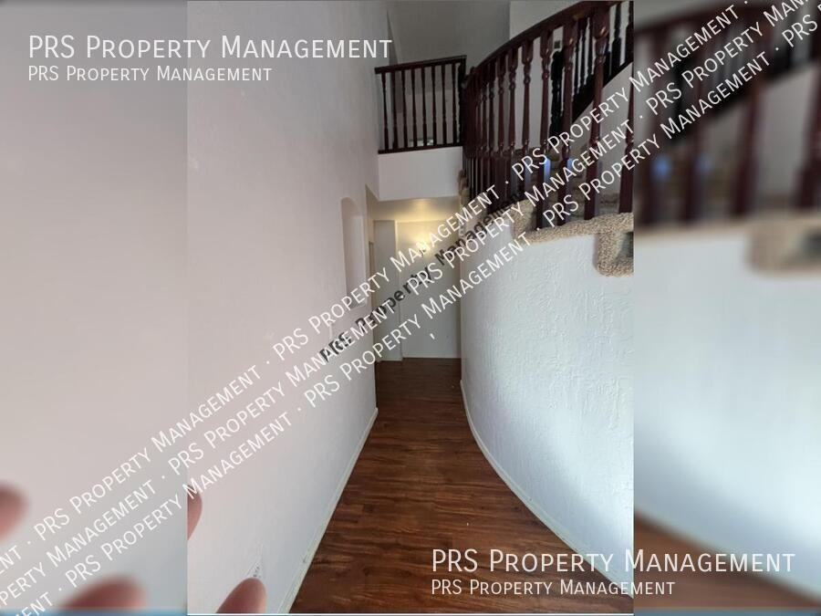 1301 E Briarwood Ter - Photo 6 of 34