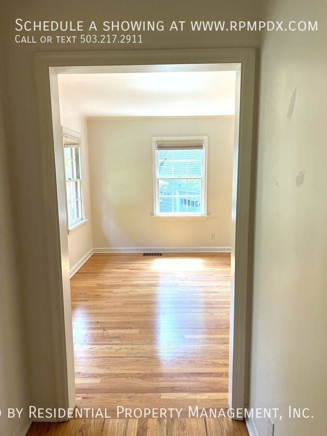 1938 Sw Edgewood Rd - Photo 3 of 50