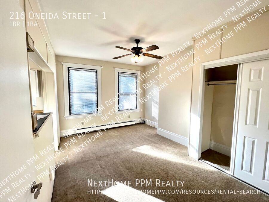 216 Oneida St #1 - Photo 4 of 14