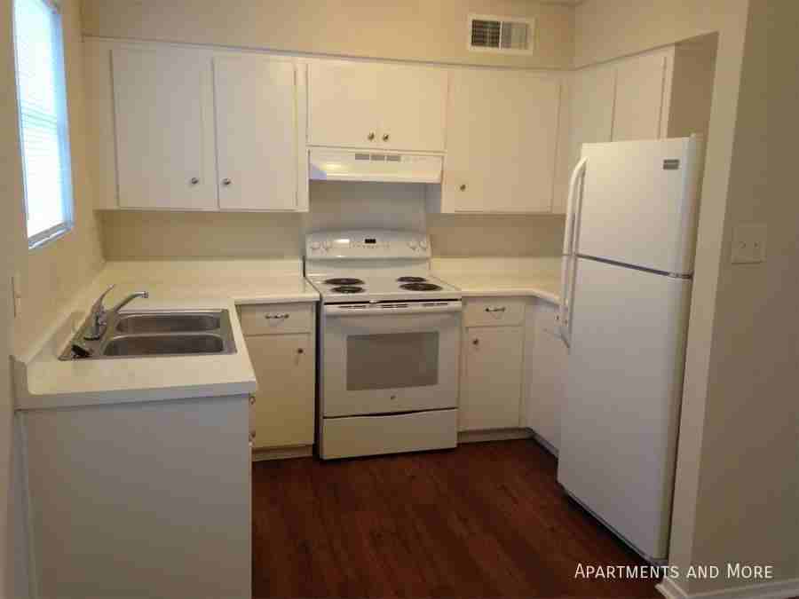 714 Martindale Rd - Photo 2 of 14