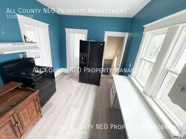 518 Rentschler St - Photo 2 of 15