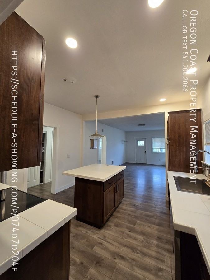 2519 6th St #2519 - Photo 7 of 21