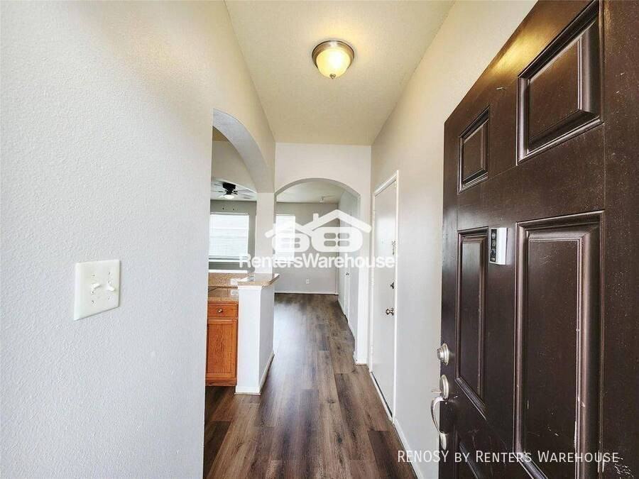 4075 Mossy Spring Ln - Photo 2 of 20