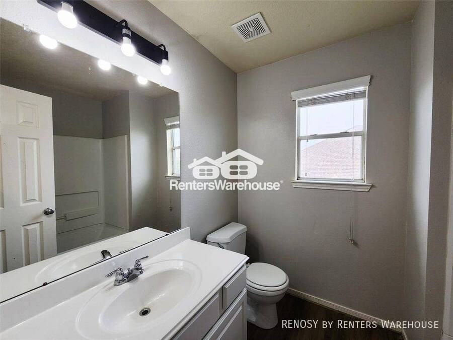 4075 Mossy Spring Ln - Photo 6 of 20