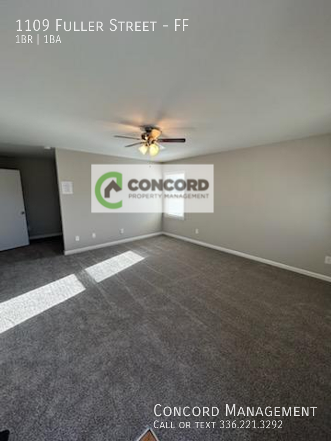 1109 Fuller St #FF - Photo 2 of 10