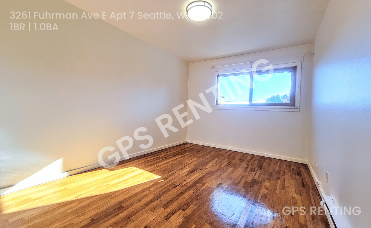 3261 Fuhrman Ave E #7 - Photo 5 of 9