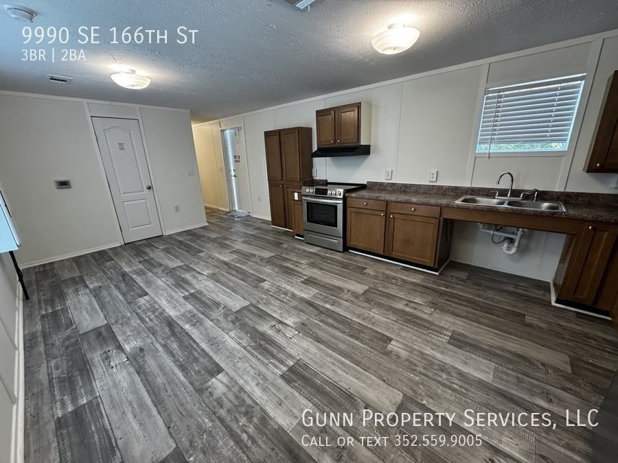9990 Se 166th St - Photo 2 of 15