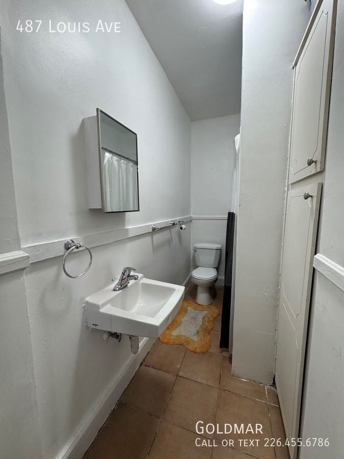 487 Louis Ave - Photo 7 of 10