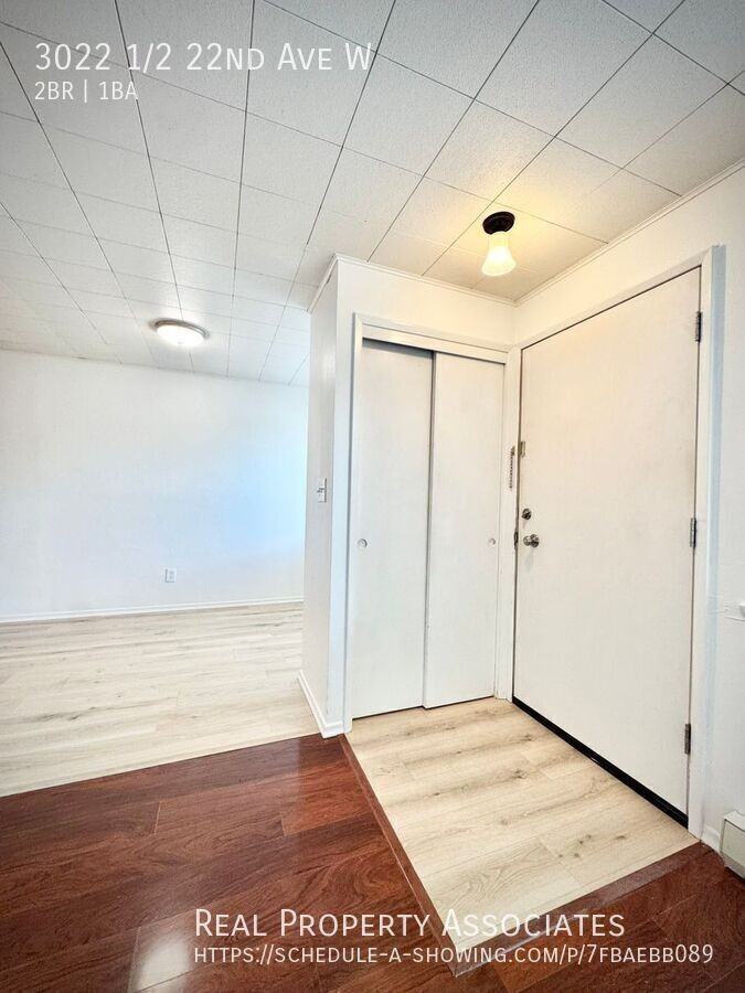 3022 1/2 22nd Ave W #3022 - Photo 3 of 19